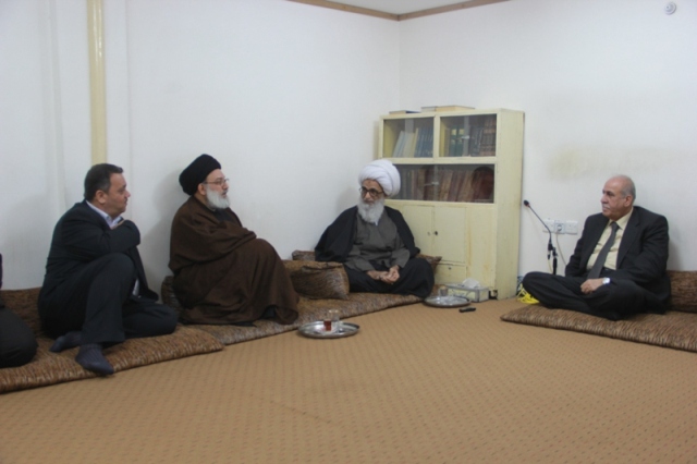 المرجع النجفي يلتقي وائل عبد اللطيف ويدعو لتفعيل دور البرلمان الرقابي وتشريع قوانين تهم مصالح المواطنين