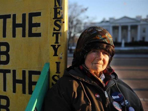 وفاة أقدم معتصمة في العالم!