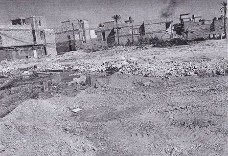 الحكومة المحلية تستجيب لتقرير مصور في وكالة نون يخص انقاض متراكمة في شارع رئيسي (مصور)