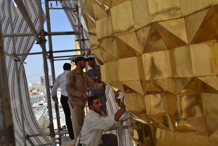 بالصور:تأهيل وإدامة منارتي مرقد الامام الحسين (عليه السلام)