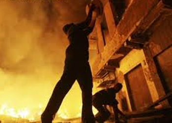 اندلاع حريق في سوق العشار وسط البصرة يؤدي الى خسائر مادية