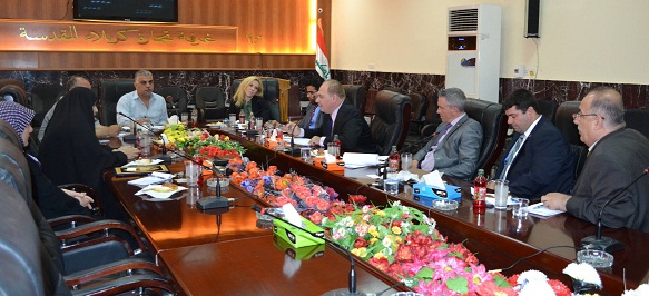 وفد تجاري كندي يدعو الى توفير شرطة محلية في كربلاء لحماية المستثمرين