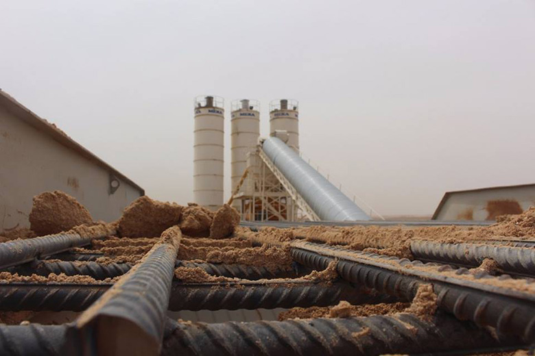 بالصور: استمرار الاعمال في مطار كربلاء الدولي وهبوط اول طائرة سيكون بموعده المقرر