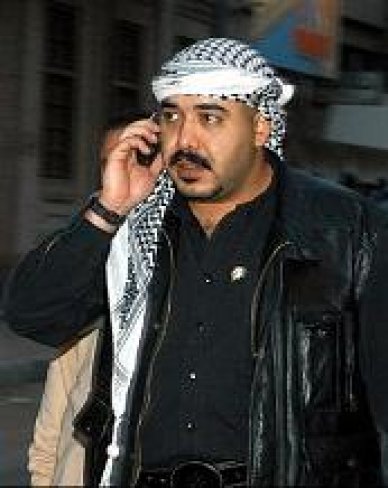 هروب ابن اخ صدام { ابراهيم السبعاوي } بزورق خوفا من العمليات العسكرية