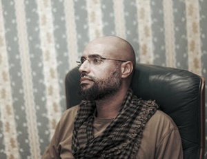 سيف الاسلام القذافي يعبر الحدود الليبية الى النيجر