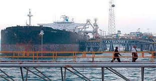 وزير النقل يفتتح رصيف 14 ميناء المعقل بعد اعادة تاهيله