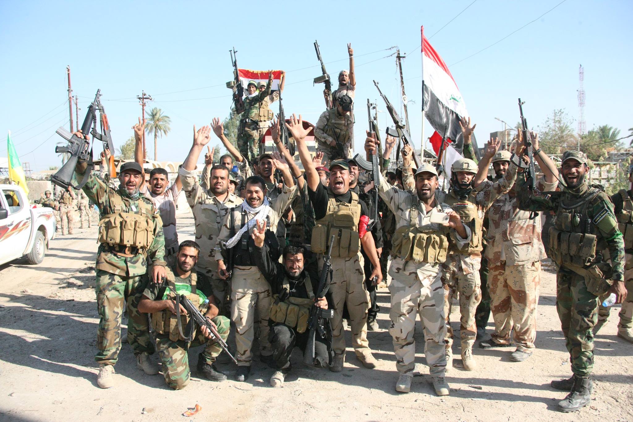 شاهد بالصور عدسة (نون) تتجول في جرف الصخر اثناء وبعد تحريرها من الارهاب