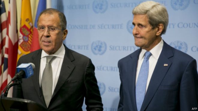 الغارديان: "دعوة إيران لمحادثات سوريا تمثل تغيرا في سياسة أمريكا وحلفائها"