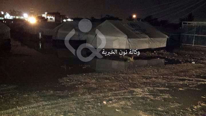 بالصور: غرق مخيمات النازحين ومجلس الانبار يناشد العبادي بالتدخل لانقاذهم