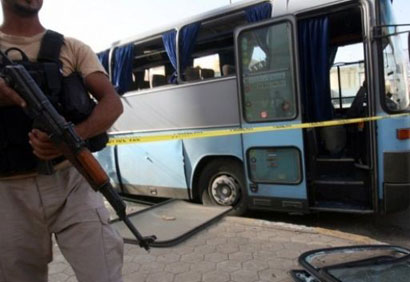 استشهاد واصابة 28 زائرا كانوا متجهين الى سامراء بينهم سعوديين بعبوة ناسفة مع نشر اسماء السعوديين