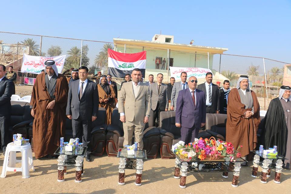 بالصور:نائب رئيس مجلس كربلاء يشرف على فرقة عسكرية باسم موسى الكاظم استعرضت في طويريج