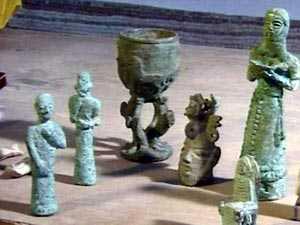 القبض على احد مهربي الاثار في كربلاء