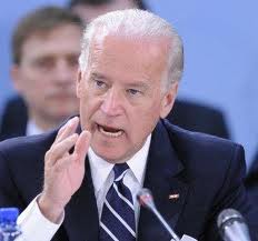 بايدن يدعو السياسيين العراقيين  لحل خلافاتهم