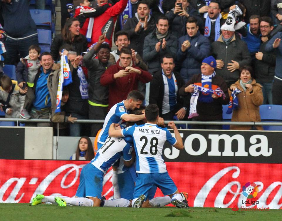 إشبيلية يخسر ويتخلى عن الوصافة لبرشلونة