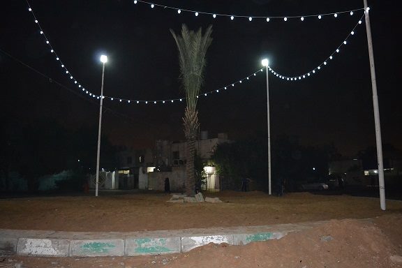 بالصور:في كربلاء  مكب للنفايات تتحول الى حديقة عامة