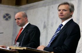 وزير الدفاع السويدي يستقيل على خلفية فضيحة مع السعودية