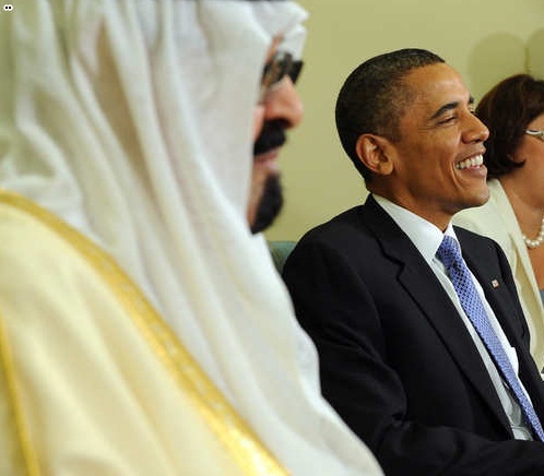 مسؤول أمريكي: الملك عبد الله استخدم انبوباً للتنفس خلال لقائه أوباما