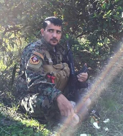 بالصورة :لواء علي الاكبر يزف الشهيد حقي اسماعيل في معارك تحرير تكريت