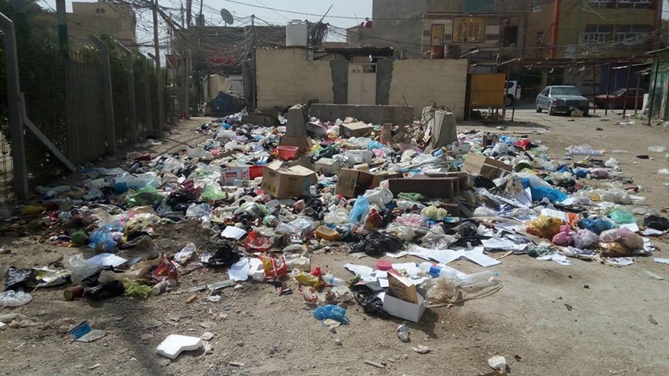 تدني مستوى النظافة في كربلاء بسبب عزوف عمال النظافة عن العمل ...تعرف على الاسباب