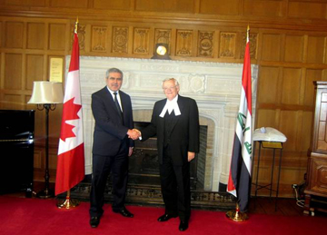 نائب رئيس الجمهورية يستقبل  وزير الخارجية الكندي ويدعو الشركات الكندية للاستثمار بالعراق