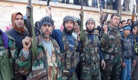 الغارديان: السعودية تدفع رواتب المسلحين في سوريا