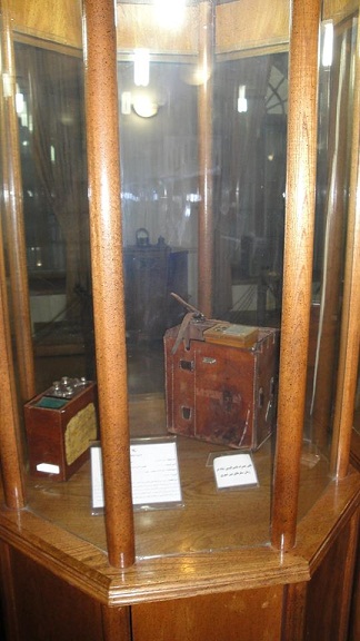 صورة لاقدم موبايل بالعالم مصنوع عام 1953