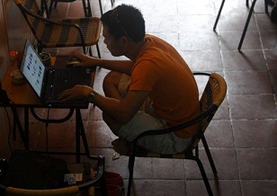 مجهولون يخترقون الموقع الرسمي لمكتب رئيس الوزراء الاردني