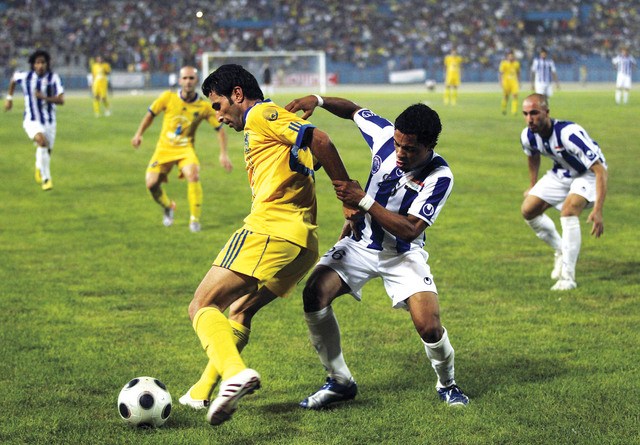 الاتحاد العراقي يقرر إيقاف الدوري 21 يوما