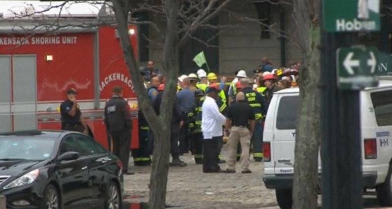 قتلى و100 جريح بحادث قطار في نيوجيرسي