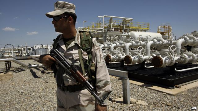 نواب أكراد: بيع أربيل النفط بعيدا عن بغداد مخالفة دستورية