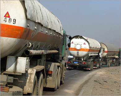 مافيات تهرب النفط الخام من كركوك إلى إيران وتركيا