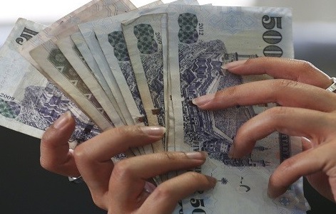 السعودية تفقد 100 مليار دولار خلال سنة