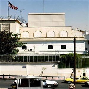 واشنطن تغلق سفارتها في دمشق