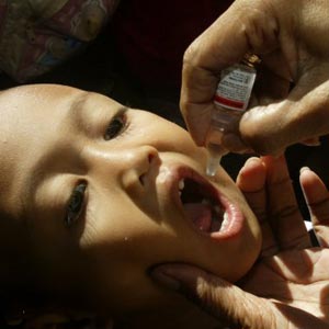 اختتام الجولة الاولى للحملة الوطنية الخريفية بلقاح شلل الاطفال في كربلاء