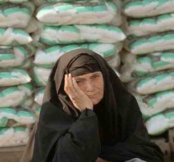 برلمانية : تأخر الميزانية يلحق الضرر بمفردات البطاقة التموينية