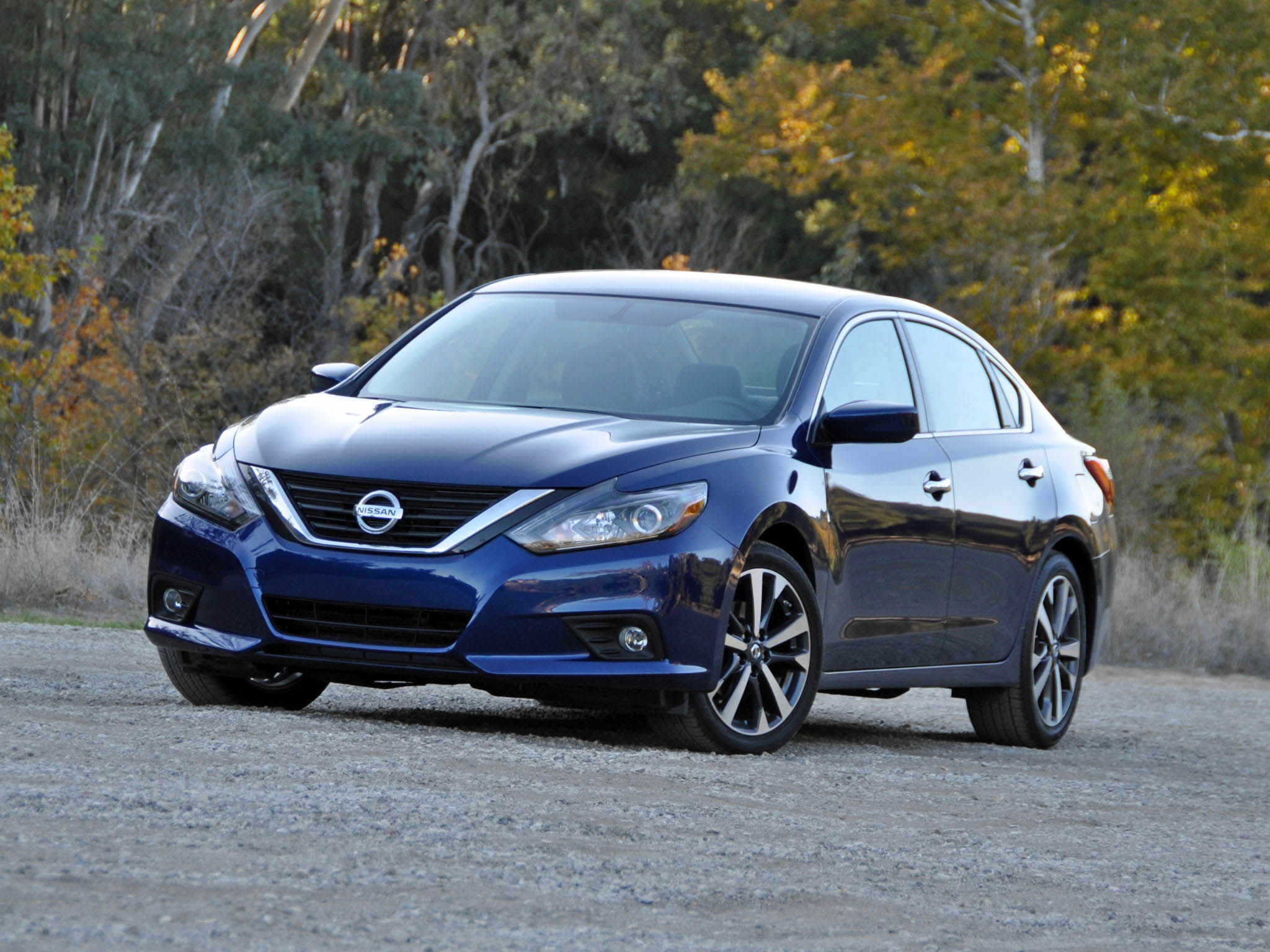 نيسان تستدعي 930 ألف سيارة ألتيما لإصلاح عيب