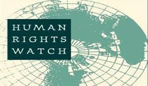 منظمة رايتس ووتش تستنكر ما تعرضت له احدى الطالبات الشيعيات في اسيوط واعتبرته منافي لمبدأ حق التعبير