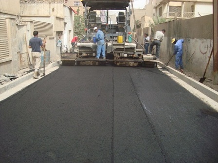 امانة بغداد تنفذ (8) مشاريع لاكساء وتطوير محلات سكنية في العاصمة