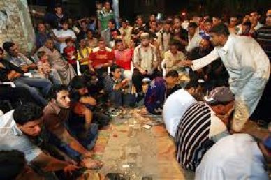 مجرمو "داعش" يحرمون لعبة "المحيبس" في الموصل!