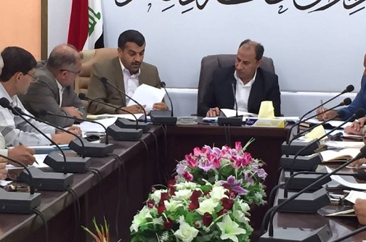 غرفة عمليات ذي قار لشؤون الطاقة تعقد إجتماعا لبحث ملف ازمة الكهرباء