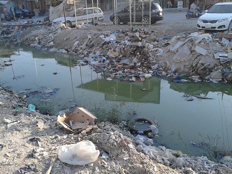 كربلاء : مواطنون يعربون عن استيائهم من حالة مبزل الجاير وسط المدينة(مصور)