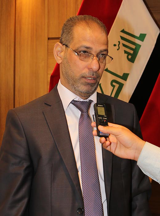 إعلام العتبة الحسينية يدعو الكتاب والأدباء إلى المشاركة في تخليد بطولات وتضحيات الحشد الشعبي