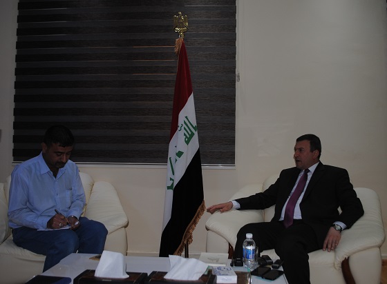 محافظ كربلاء يكشف عن استهداف ارهابي لزوار عاشوراء ويؤكد اصراره على شراء المناطيد لتفعيل المنظومة الاستخبارية