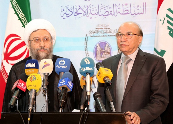 القاضي المحمود يوقع مع  لاريجاني مذكرة للتعاون بين القضائين العراقي والايراني