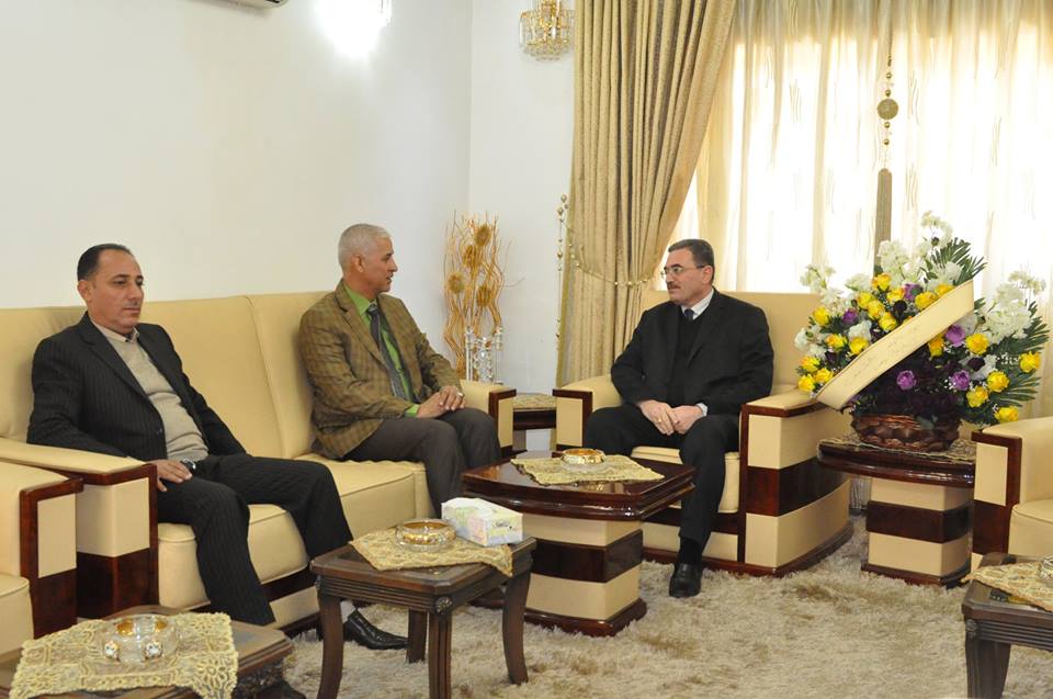 وفد من ديوان الوقف الشيعي يزور مقر ديوان الوقف المسيحي لتقديم التهاني بمناسبة أعياد الميلاد ورأس السنة الميلادية