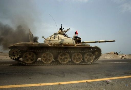 اشتباكات عنيفة بين عناصر مفترضة من القاعدة والجيش اليمني بأبين جنوب اليمن