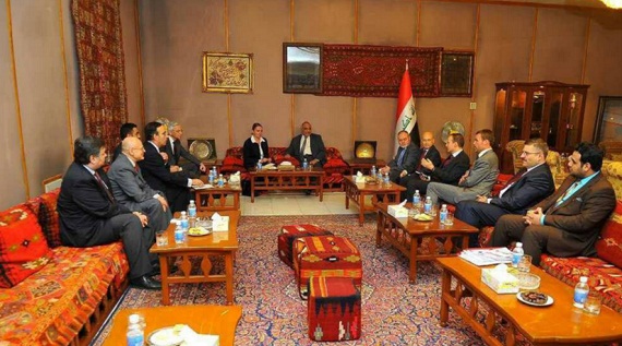 سفراء دول الاتحاد الأوربي اثناء لقاءهم عبد المهدي يبدون رغبة دولهم بالاستثمار في الحقول النفطية العراقية