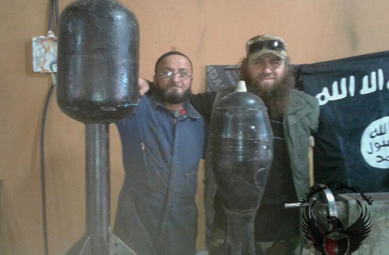 عاجل :مقتل القياديان في تنظيم داعش والخبيران في تصنيع الصواريخ (ابو عمر وابو محمد الشيشاني)