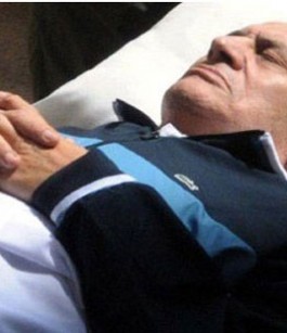 "مبارك" يحتضر والاطباء يتوقعون وفاته في كل لحظة