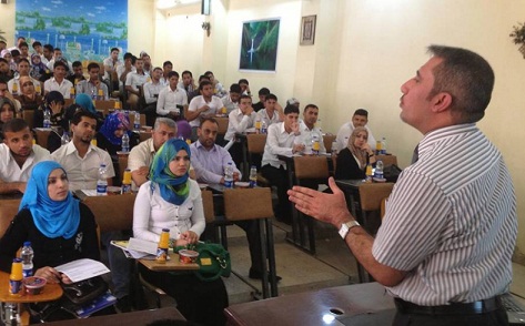 اقامة مؤتمر لتشجيع توظيف الطلبة في النجف